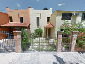 Casa en Venta en Calle Plaza Del Carmen, Col. Ángeles, Quintana Roo