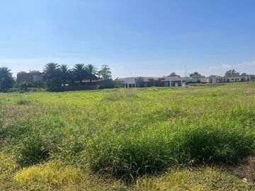 Terreno en Venta en Atlixco Centro, Fraccionamiento los Fresnos.