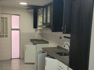 ALQUILO DEPARTAMENTO BARRIO MEDICO - SURQUILLO