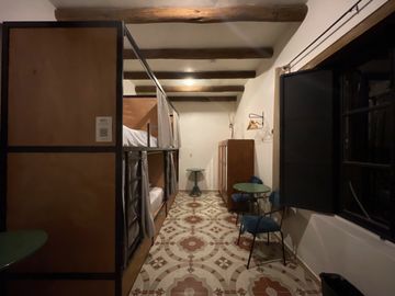 Hermosa Casa Colonial en barrio histórico de la ciudad