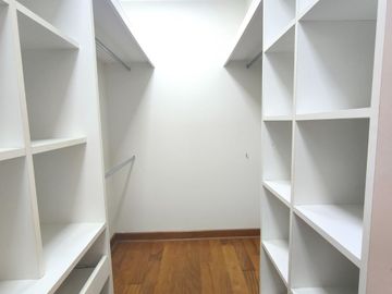 Venta de amplio departamento en San Borja – Cerca al Pentagonito