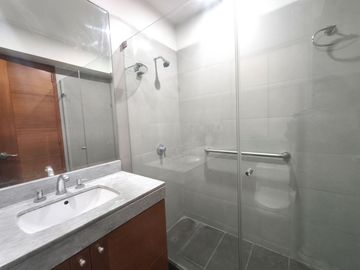 Venta de amplio departamento en San Borja – Cerca al Pentagonito