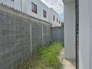 Casa en Venta Apodaca Estancias Valle de Plata