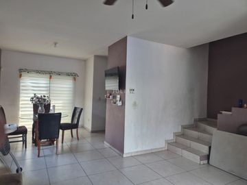 Casa en Venta Apodaca Estancias Valle de Plata