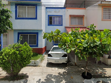 Casa 🏡 de oportunidad en AV AZULITA 182,TUXTLA GUTIERREZ CHS,SAN FERNANDO,CHIAPAS✨💵