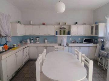 AMPLIA CASA EN VENTA EN URBANIZACON MIRAFLORES  -  AV CAYETANO HEREDIA. - CASTILLA - PIURA