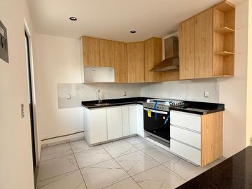 Casa en Venta con alberca privada con jardín privado en Jiutepec Morelos