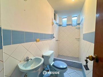 Departamento de 2 Dormitorios en 3er Piso  Urb. Covicorti
