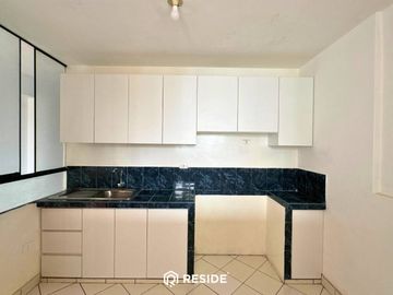 Departamento de 2 Dormitorios en 3er Piso  Urb. Covicorti