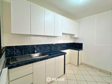 Departamento de 2 Dormitorios en 3er Piso  Urb. Covicorti
