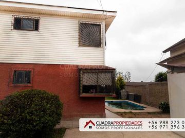 Vendo Casa Independiente, con piscina y quincho, Solida, Cruz de Lorena Quilpue