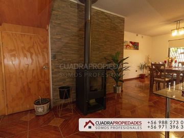 Vendo Casa Independiente, con piscina y quincho, Solida, Cruz de Lorena Quilpue