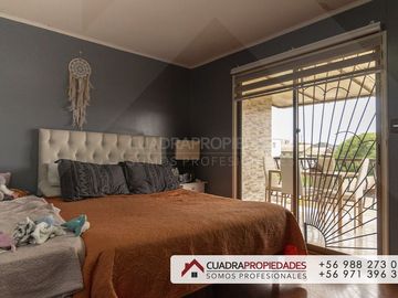 Vendo Casa Independiente, con piscina y quincho, Solida, Cruz de Lorena Quilpue