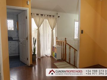 Vendo Casa Independiente, con piscina y quincho, Solida, Cruz de Lorena Quilpue
