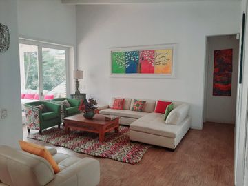 (V) VENDO HERMOSA CASA EN SANTA EULALIA