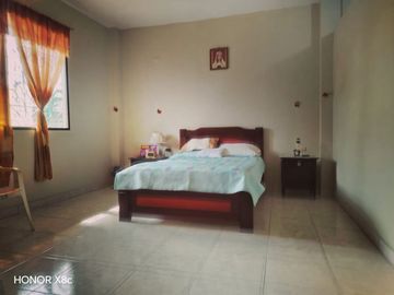 @En Venta Amplia Casa Con Segunda Planta en Obra Gris Ballenita Santa Elena