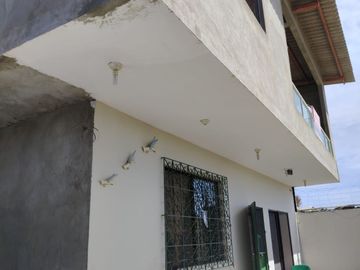@En Venta Amplia Casa Con Segunda Planta en Obra Gris Ballenita Santa Elena