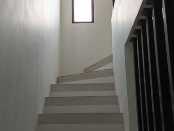 Rumah Dijual Murah 2 Lantai Buahbatu Bandung Dekat Exit Toll Gede Bage