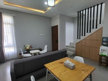 Rumah Dijual Murah 2 Lantai Buahbatu Bandung Dekat Exit Toll Gede Bage