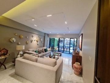 DEPARTAMENTO TIPO GARDEN-HOUSE EN VENTA EN ANTIA INTERLOMAS, EDO. DE MÉXICO.