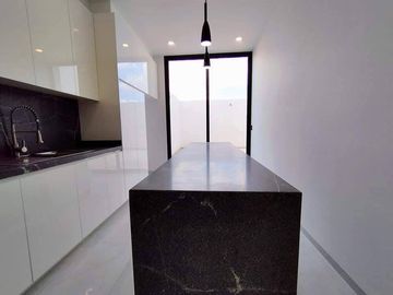 VENTA ESPECTACULAR CASA EN TAMARINDOS