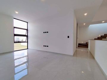 VENTA ESPECTACULAR CASA EN TAMARINDOS
