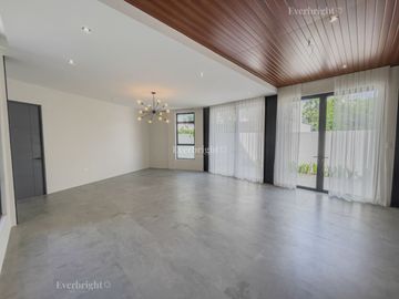 Treveia Nuvali | House and Lot For Sale - #8460