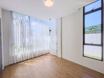 Treveia Nuvali | House and Lot For Sale - #8460