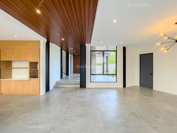 Treveia Nuvali | House and Lot For Sale - #8460