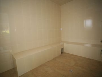 VIVIENDA DE ALTO STANDING CON AMPLIAS ÁREAS SOCIALES Y SEGURIDAD TOTAL