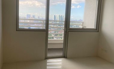 3 Bedroom with Carpark In One Wilson Square San Juan