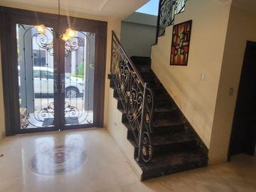 Venta de Casa en Urbanización Atlantis – Vía a Samborondón Km 4.5.