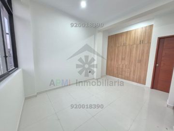 VENTA DE DEPARTAMENTO CON ESTACIONAMIENTO CERCA DE LA UNIVERSIDAD SIPÁN