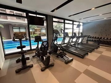 Rent to Own Unit Condo for Sale in Quezon City at Aurora Escalades