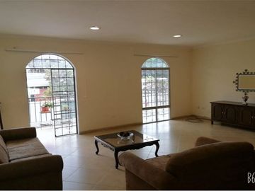 🏡 ¡En venta casa  en Los Ceibos! 🌳