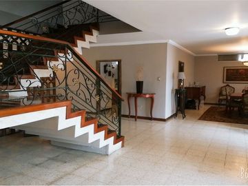 🏡 ¡En venta casa  en Los Ceibos! 🌳