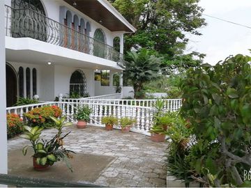🏡 ¡En venta casa  en Los Ceibos! 🌳