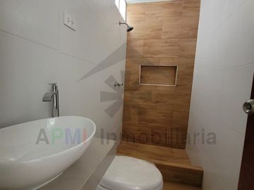 VENTA DE DEPARTAMENTOS FRENTE A PARQUE CERCA DE LA UNIVERSIDAD SIPÁN