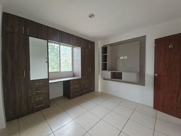 Casa en venta vía a la costa, Urb. Olimpo 2