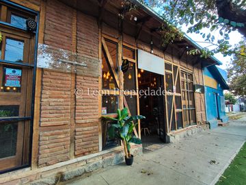 Leon Propiedades vende derechos de llave de Local comercial en Avenida O’Higgins, Curacaví.