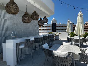 DEPARTAMENTO DE LUJO EN VENTA EN LA MARINA DE NUEVO VALLARTA VISTA DIRECTA A LA MARINA A SOLO 50 PASOS DEL MAR SIN CRUZAR CALLES