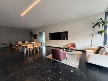 Garden en Venta Central Park, Bosque Real