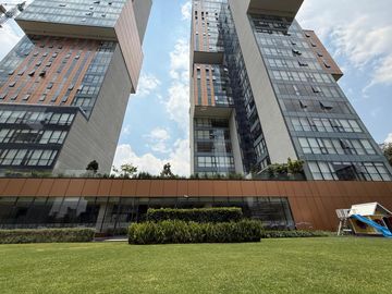 Garden en Venta Central Park, Bosque Real