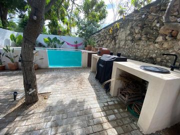 CASA AMUEBLADA A 2 CUADRAS DE PASEO MONTEJO EN MÉRIDA
