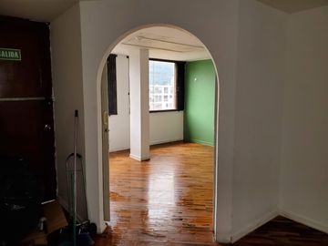 Oportunidad En Magdalena: Departamento De 2 Dorm., Buena Zona Y Excelente Precio