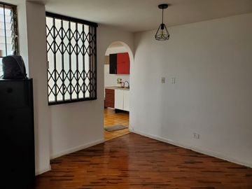 Oportunidad En Magdalena: Departamento De 2 Dorm., Buena Zona Y Excelente Precio