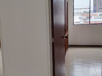 APARTAMENTO 4 PISO EN  LA FLORA