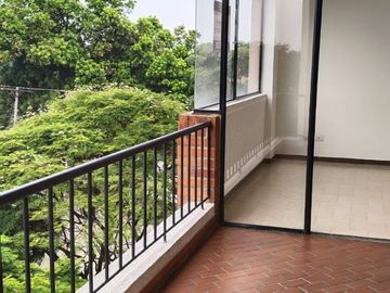 APARTAMENTO 4 PISO EN  LA FLORA