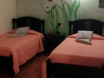 VENTA ECOHOTEL, GUATAPE, ANTIOQUIA
