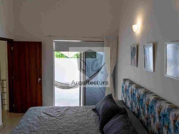 ESPECTACULAR CASA DE DESCANSO, REMODELADA EN GIRARDOT
